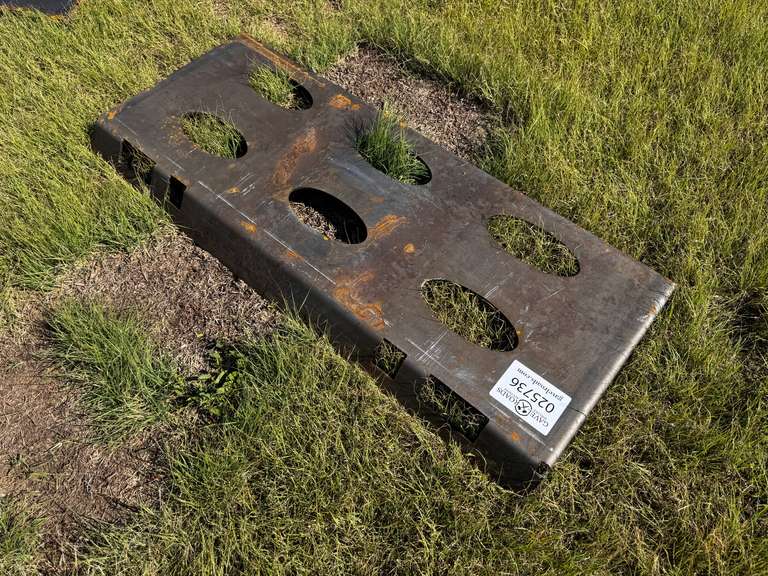 Universal Skid Steer Hitch Plate