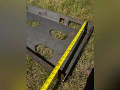 Universal Skid Steer Hitch Plate
