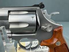 Smith & Wesson 629-1 44Mag Revolver w/box #AYC5910