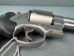 Smith & Wesson 610-2 Classic 10mm Revolver w/hard case #CEK0510