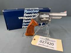 Smith & Wesson 629-1 44Mag Revolver w/box #AYC5910