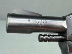 H&R 732 32S&W Revolver #AH36287 w/1 box Ammunition