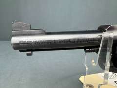 Ruger New Model Blackhawk 41Mag Revolver w/hard case #46-65661