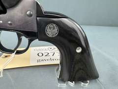 Ruger New Model Blackhawk 41Mag Revolver w/hard case #46-65661