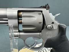 Smith & Wesson 929 Performance Center 9mm Revolver w/hard case #CZR7757