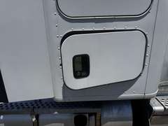 2018 Kenworth T680 Semi Truck