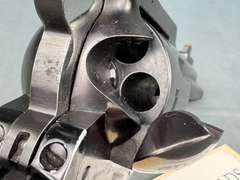Ruger New Model Blackhawk 41Mag Revolver w/hard case #46-65661