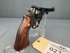 Smith & Wesson 19-3 357Mag Revolver w/holster #9K80032