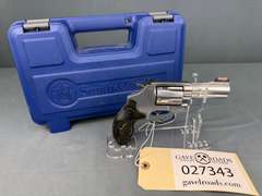 Smith & Wesson 60-15 357Mag Revolver w/hard case #CNV1078
