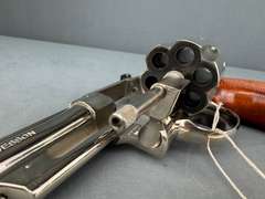 Smith & Wesson 27-2 357Mag Revolver w/Wooden Box #693488