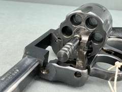 H&R 732 32S&W Revolver #AH36287 w/1 box Ammunition