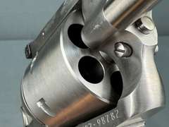 Ruger 818 New Model Super Blackhawk 44Mag Revolver w/hard case #87-98782