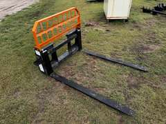 5' LandHonor Adjustable Skid Steer Fork Attachment