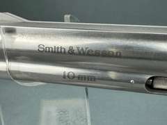 Smith & Wesson 610-2 Classic 10mm Revolver w/hard case #CEK0510