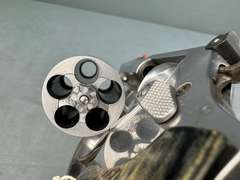 Smith & Wesson 60-15 357Mag Revolver w/hard case #CNV1078