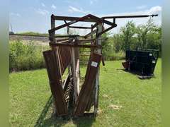 Filson Cattle Chute