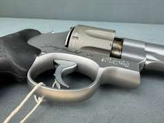 Smith & Wesson 929 Performance Center 9mm Revolver w/hard case #CZR7757