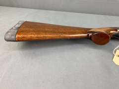 Browning Maxus 12ga Semi-Auto Shotgun w/hard case #2012DU1733