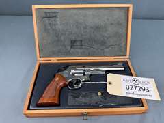 Smith & Wesson 27-2 357Mag Revolver w/Wooden Box #693488