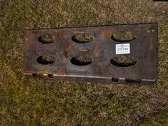 Universal Skid Steer Hitch Plate