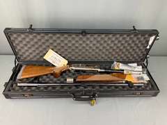 Browning Maxus 12ga Semi-Auto Shotgun w/hard case #2012DU1733