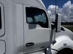 2018 Kenworth T680 Semi Truck