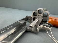 Smith & Wesson 629-1 44Mag Revolver w/box #AYC5910