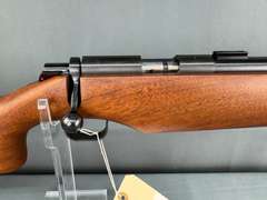 Kimber 82 Government Target CMP 22LR Bolt Rifle w/box #USGM010368