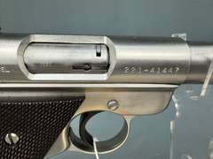 Ruger Mark II Target 22LR Semi-Auto Pistol w/hard case #221-41447