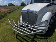 2018 Kenworth T680 Semi Truck