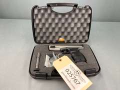 Walther SP22 M1 22LR Semi-Auto Pistol w/hard case #EP003429