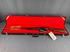 Ithaca 37 Featherlight Ducks Unlimited 12ga Pump Shotgun w/hard case #40DU0635