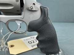 Smith & Wesson 929 Performance Center 9mm Revolver w/hard case #CZR7757