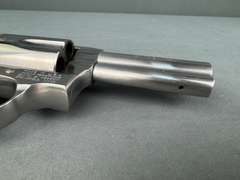 Smith & Wesson 60-15 357Mag Revolver w/hard case #CNV1078