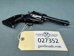 Ruger New Model Blackhawk 41Mag Revolver w/hard case #46-65661