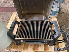 Char-Broil Grill-2-Go Propane Grill