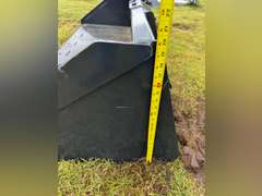 Wolverine 82" Smooth Bucket Attachment