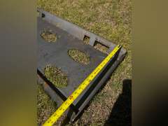 Universal Skid Steer Hitch Plate