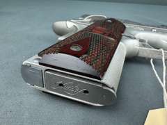 Kimber Ultra CDP Elite Status II 45ACP Semi-Auto Pistol w Laser Grips, Holster & hard case #KUL82