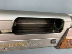 Winchester Super X3 12ga Semi-Auto Shotgun w/hard case #2010DU0700