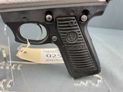 Ruger 22/45 Target 22LR Semi-Auto Pistol w/soft case #220-29501