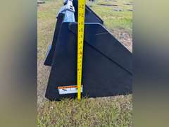 2025 Wolverine 74" Smooth Bucket