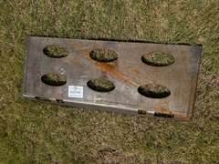 Universal Skid Steer Hitch Plate