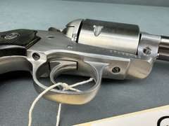 Ruger 818 New Model Super Blackhawk 44Mag Revolver w/hard case #87-98782