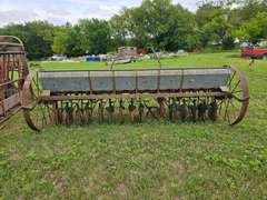 Metal Wheel Planter