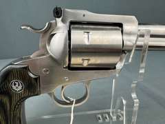 Ruger 818 New Model Super Blackhawk 44Mag Revolver w/hard case #87-98782