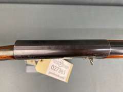 Browning Light Twelve 12ga Semi-Auto Shotgun w/soft case #9G62410