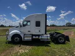 2018 Kenworth T680 Semi Truck