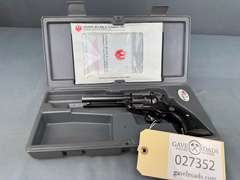 Ruger New Model Blackhawk 41Mag Revolver w/hard case #46-65661