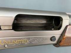Winchester Super X3 12ga Semi-Auto Shotgun w/hard case #2010DU0700